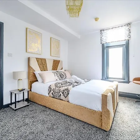 -f10gh- For Relaxed And Cosy Stay, Free Parking, Wifi 公寓 利兹