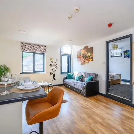 F10Gh - Stylish Apartment In Green Hill House Leeds (West Yorkshire)