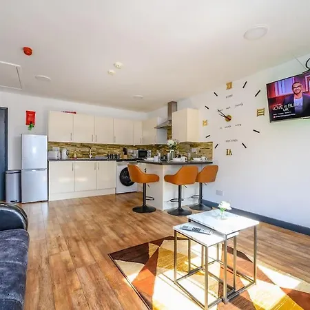 -f10gh- For Relaxed And Cosy Stay, Free Parking, Wifi *