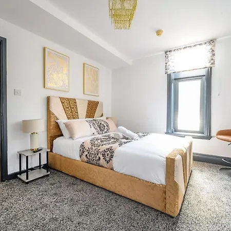 F10Gh - Stylish Apartment In Green Hill House