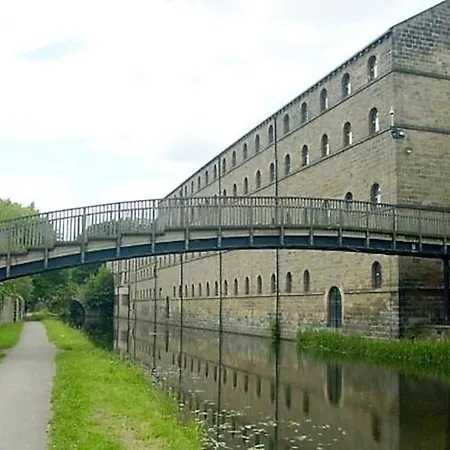 公寓 -f10gh- For Relaxed And Cosy Stay, Free Parking, Wifi 利兹