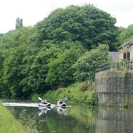 公寓 -f10gh- For Relaxed And Cosy Stay, Free Parking, Wifi *